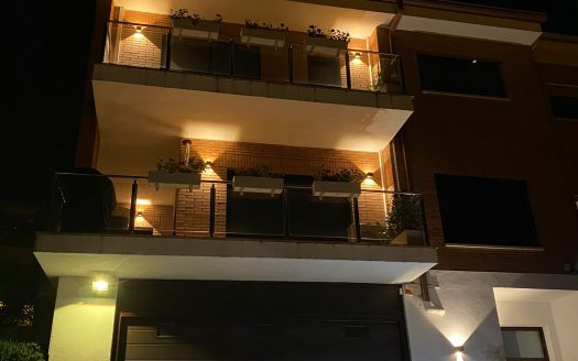 CHALET «ALT STANDING» EN MONTJUÏC (GIRONA)