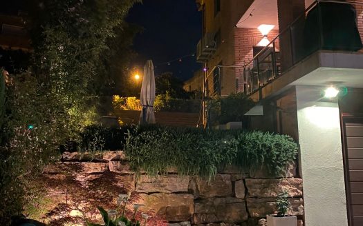 CHALET «ALT STANDING» EN MONTJUÏC (GIRONA)