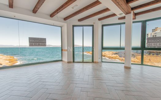 LOCAL RESTAURANTE PRIMERA LINEA DE MAR