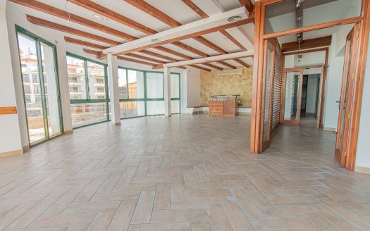 LOCAL RESTAURANTE PRIMERA LINEA DE MAR