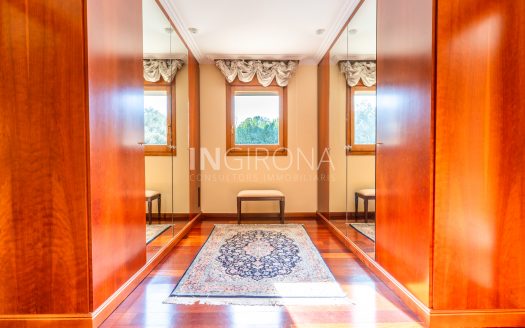 Chalet de 7.277m2 en l’olivet, Sant Gregori (GIRONA)