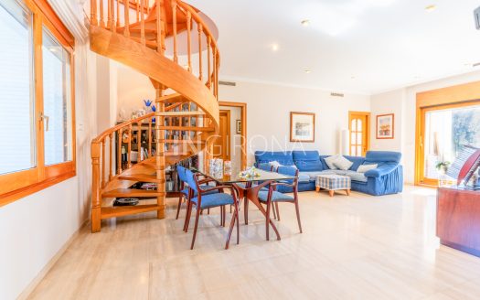 Chalet de 7.277m2 en l’olivet, Sant Gregori (GIRONA)