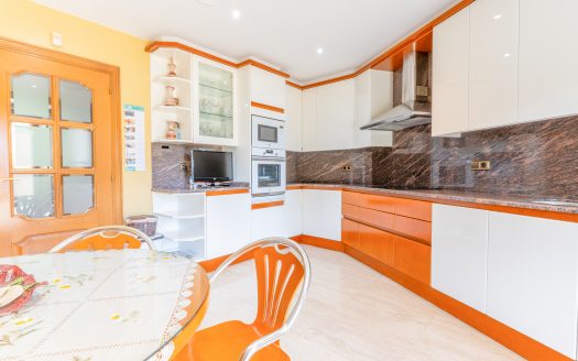 Chalet de 7.277m2 en l’olivet, Sant Gregori (GIRONA)