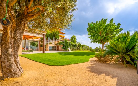 Exclusivo chalet de alto standing en Montjuïc (Girona ciudad)