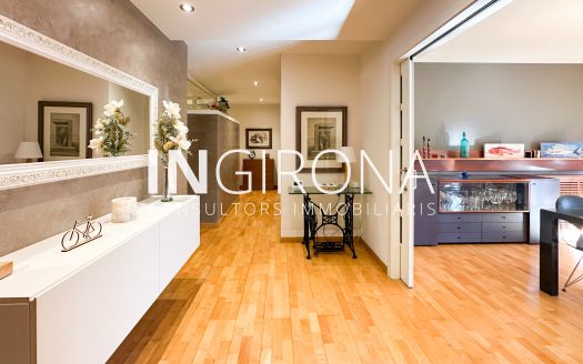 Excepcional piso de 219m2 en Gran Via Jaume I, Girona